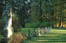 https://marianos.org/sites/default/files/field/image/0036mt_mic_cemetery062.jpg