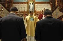 https://marianos.org/sites/default/files/field/image/0132fc_marian_vows027.jpg
